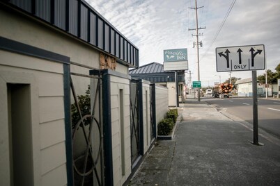 Pacific Inn