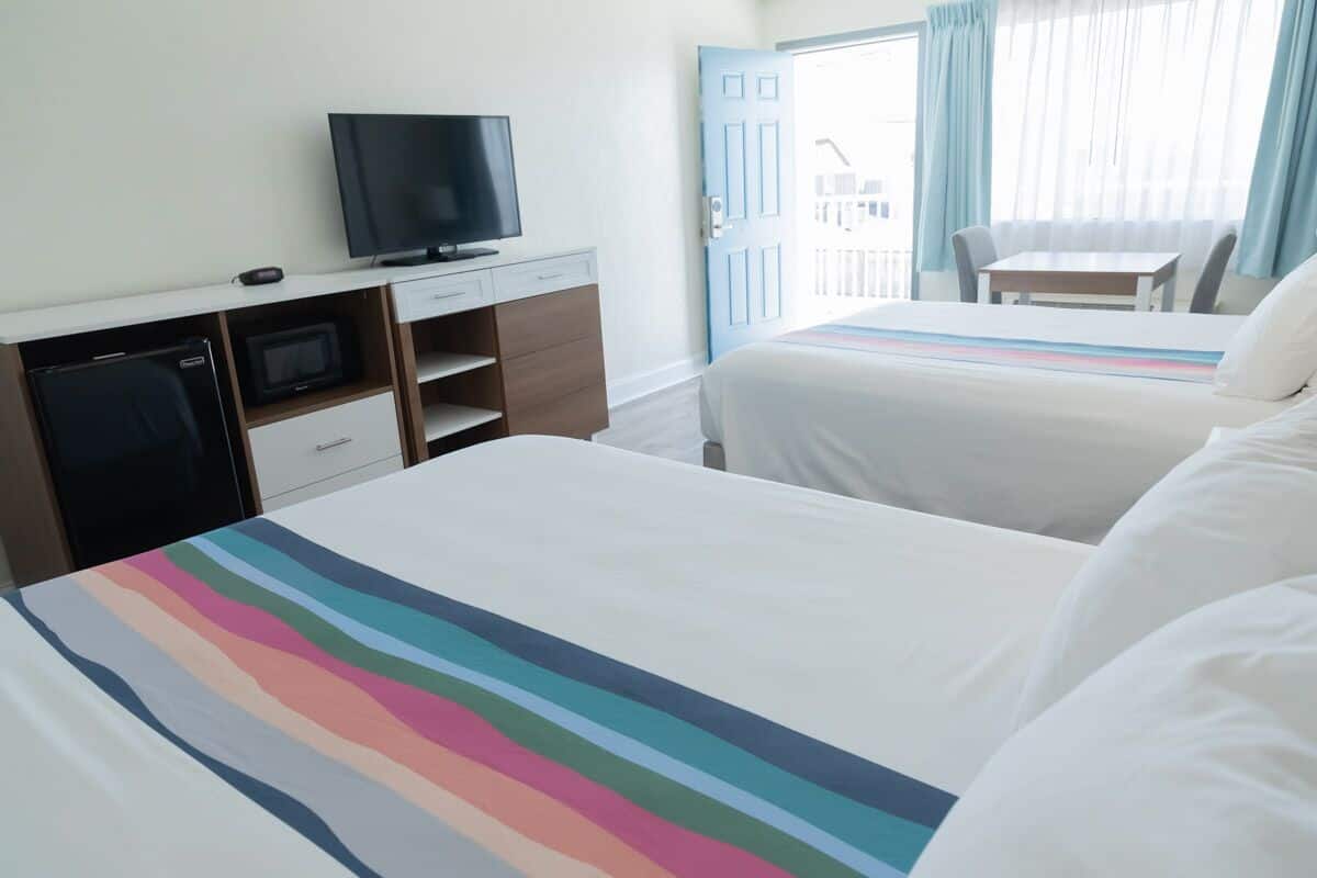 Sábanas de algodón egipcio, ropa de cama de alta calidad y escritorio