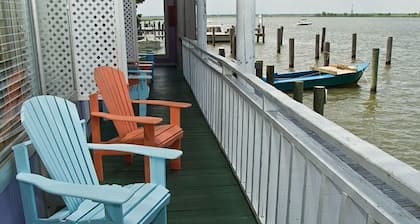 Apalachicola River Inn