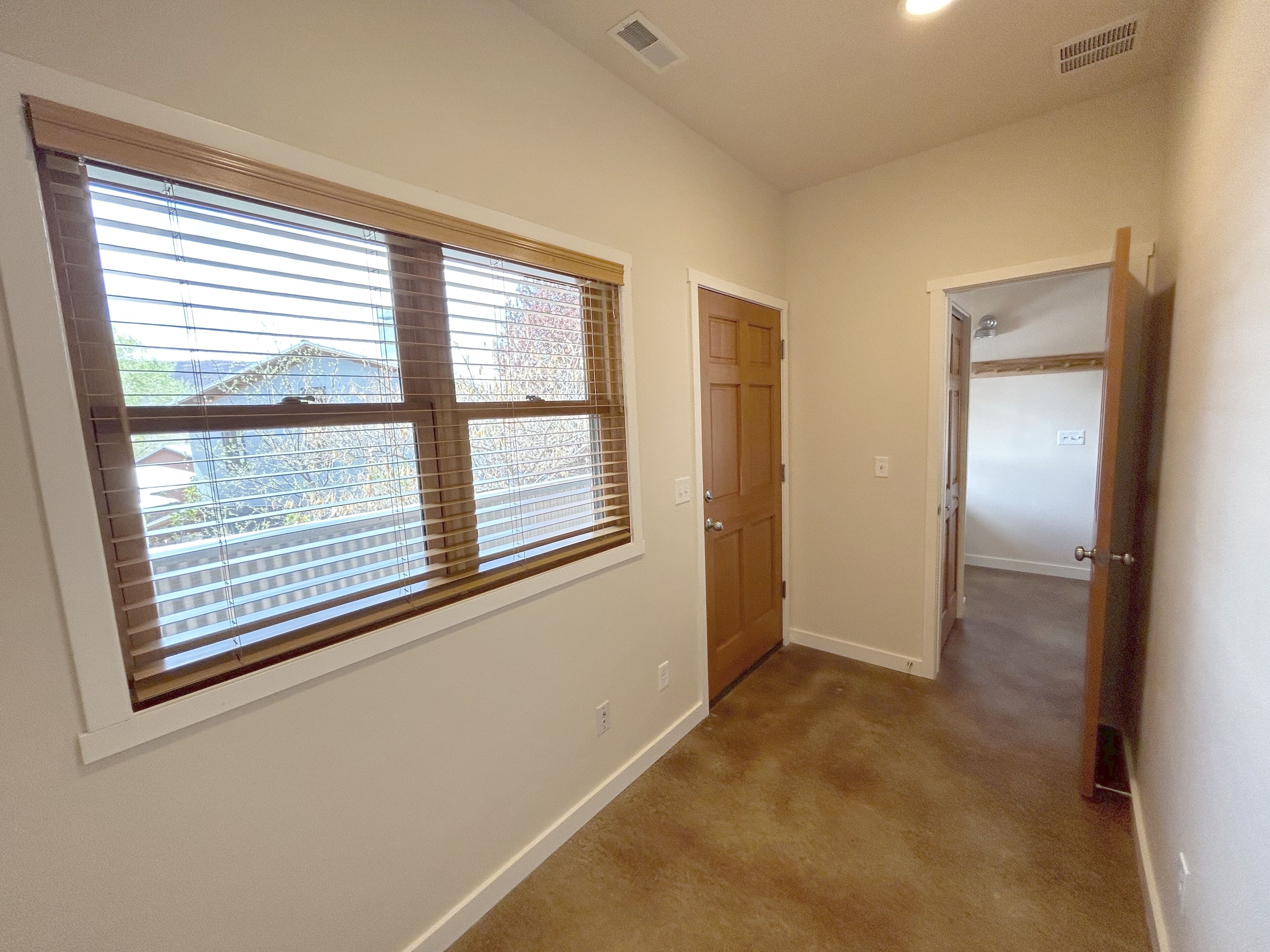 unit 20   townhouse 1- bedroom, loft & kitchen | premium bedding, pillow-top beds, soundproofing, iron/ironing board