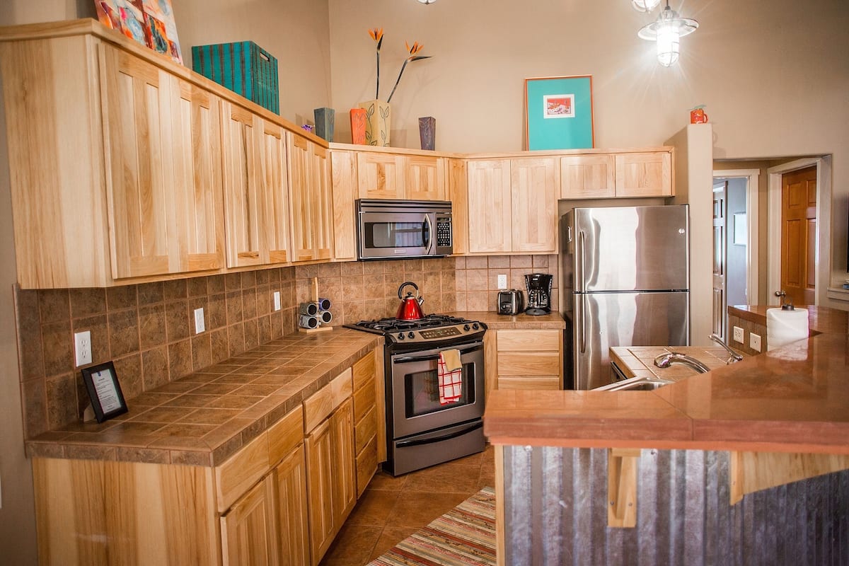 Unit 18 – Townhouse Master Bedroom and Kid's Bedroom, Loft & Kitchen | Private kitchen
