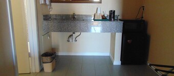 德州中心汽車旅館