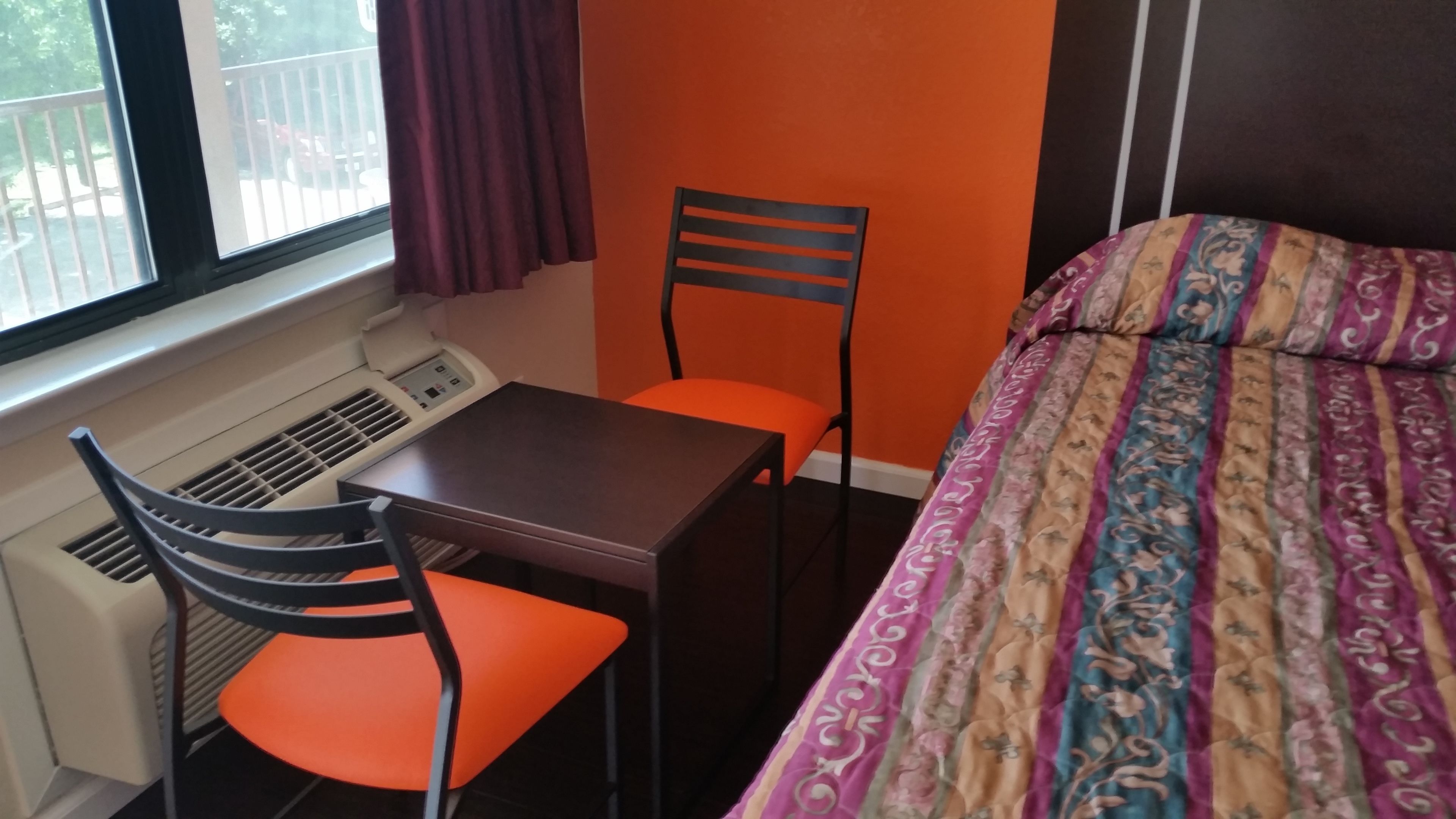 Standard-Doppelzimmer, 2 Doppelbetten | Zimmerausstattung