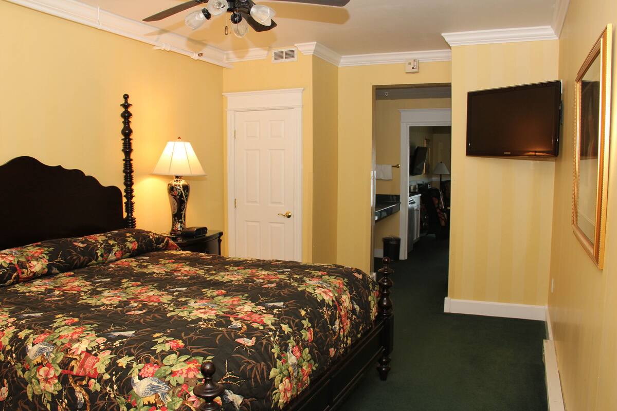 Hypo-allergenic bedding available, pillowtop beds, iron/ironing board