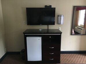 Habitación estándar, 1 cama King size | Servicios de la habitación