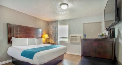 Studio 6 Suites Albany, OR