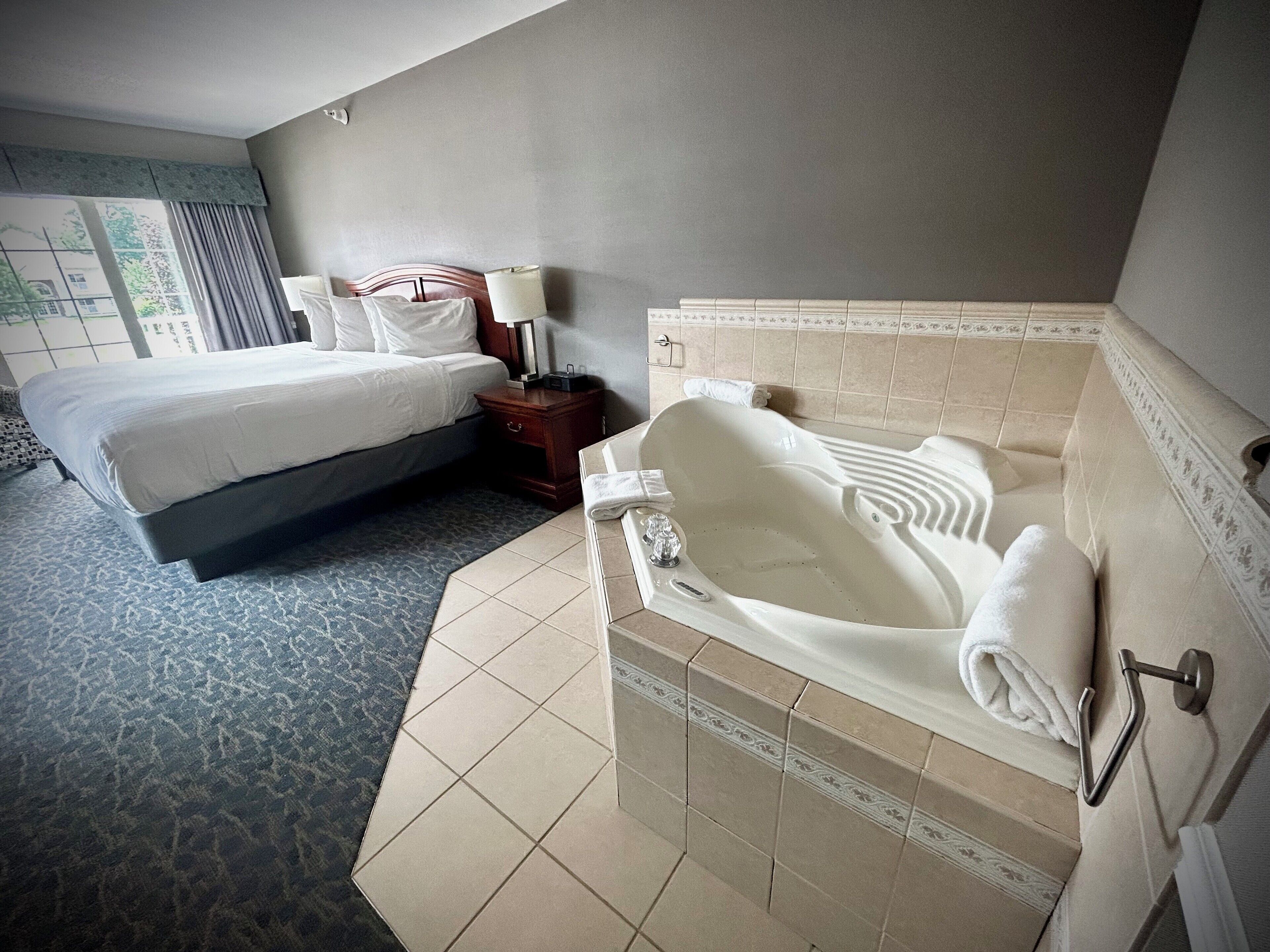 Room, 1 King Bed, Fireplace | Soundproofing, iron/ironing board, cots/infant beds, rollaway beds