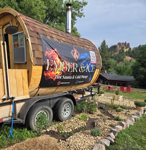 Sauna - Foot of the Mountain Motel (Boulder)