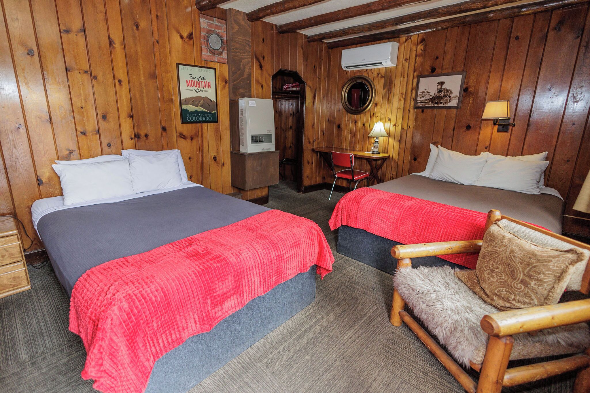 Bunk House Queen | Desk, laptop workspace, iron/ironing board, free WiFi