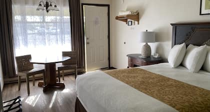 La Kris Inn