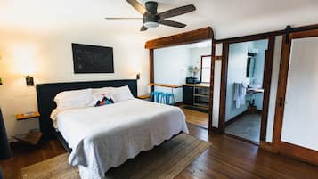 Suite Premier, 1 letto king con divano letto, vista cortile | 1 camera, con stile personalizzato, con arredamento individuale