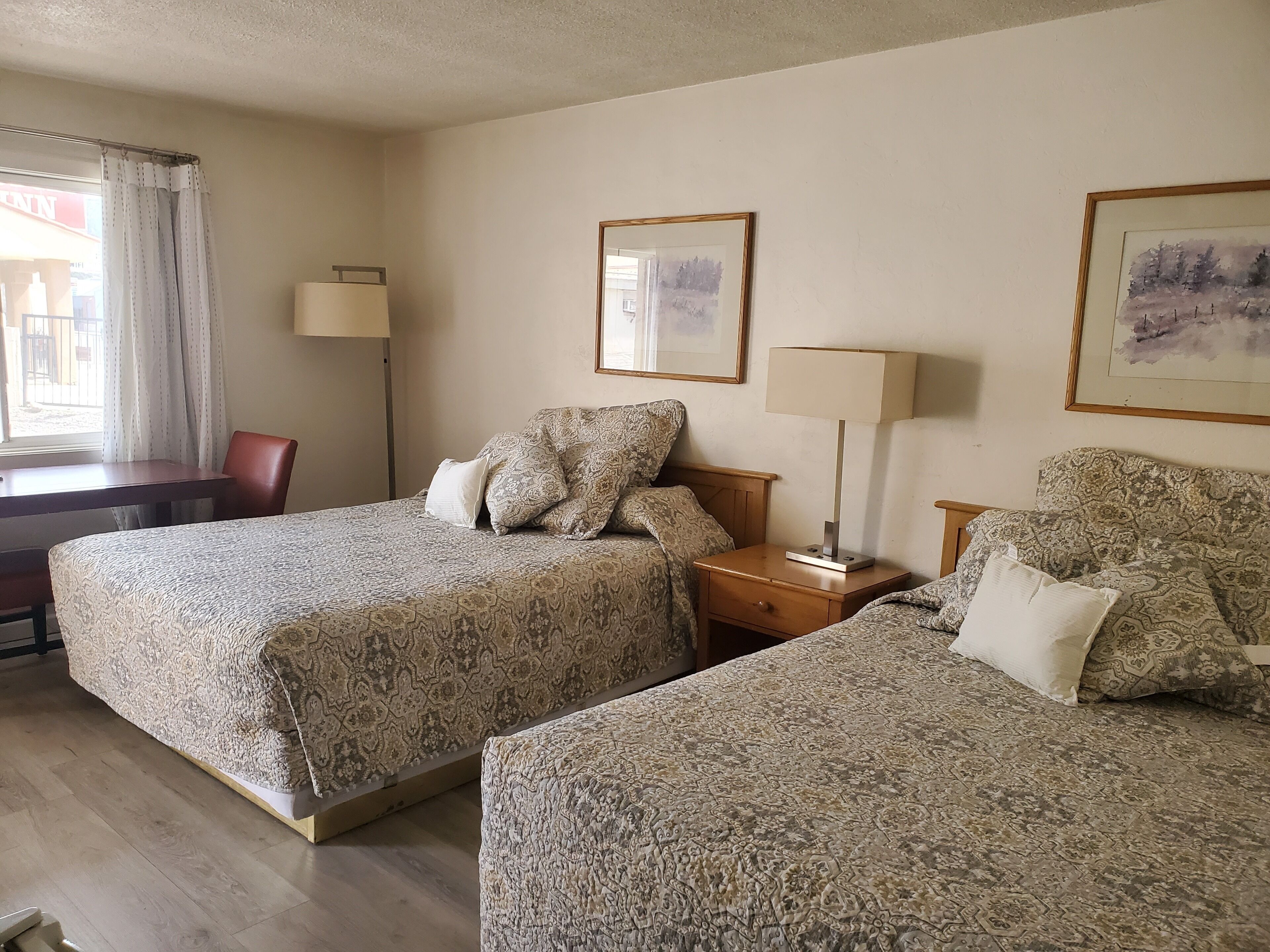 غرفة فردية - سريران كبيران | واي فاي مجانًا وملاءات أسرّة