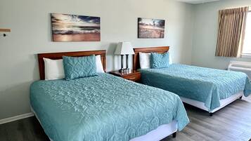 Deluxe Room | Desk, free WiFi, bed sheets