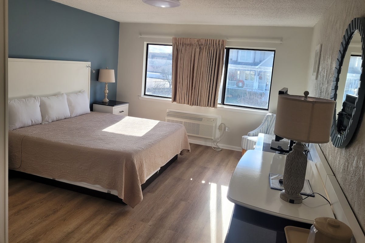 Classic-rum - 1 kingsize-säng | Skrivbord, gratis wi-fi och sängkläder