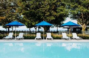 Außenpool (je nach Saison geöffnet)