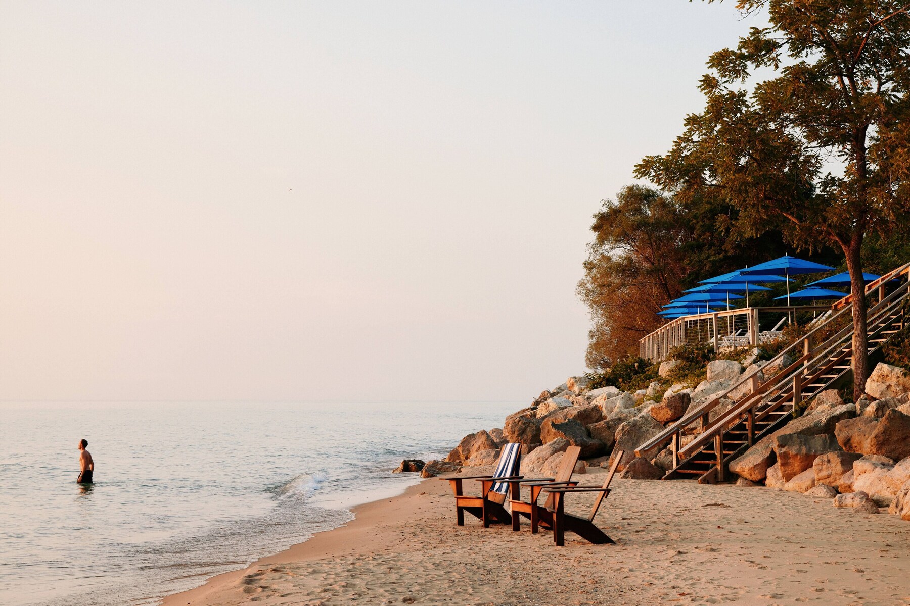 Private beach, white sand, sun loungers, beach umbrellas