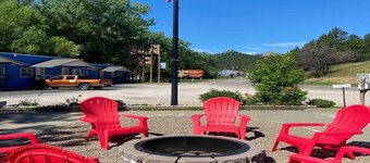 The Brookside Motel Keystone Near Mt Rushmore