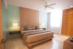 Suite Premier, 1 tempat tidur king | 1 kamar tidur, seprai premium, brankas, dan Wi-Fi gratis