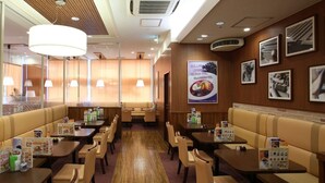 レストラン