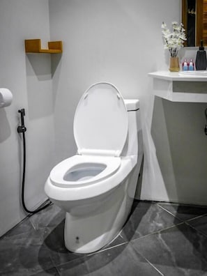 Bathroom - CK Hostel (Koh Tao)