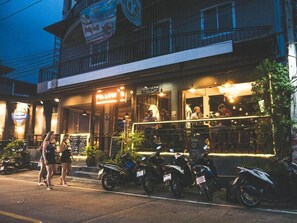 Living area - CK Hostel (Koh Tao)