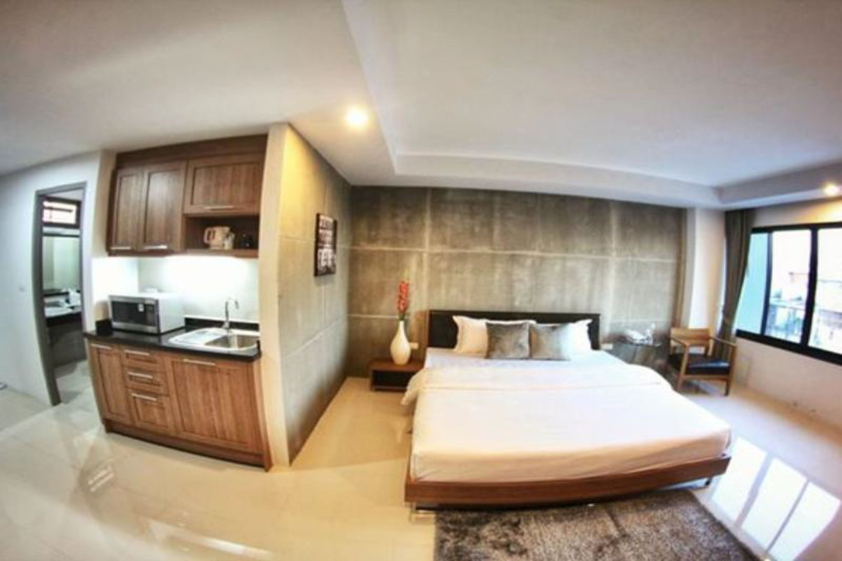 1 bedroom, minibar, desk, blackout curtains