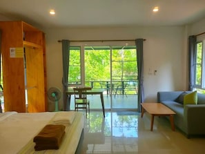 Superior Studio