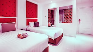 Superior Room, Balcony - Raha Gold Residence Patong (Patong)