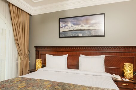 The Magnaura Palace Hotel - Image 65