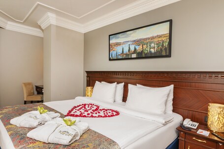 The Magnaura Palace Hotel - Image 104