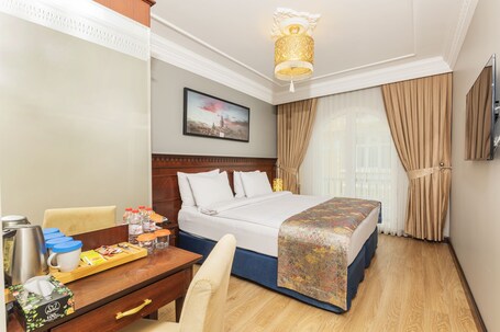 The Magnaura Palace Hotel - Image 102