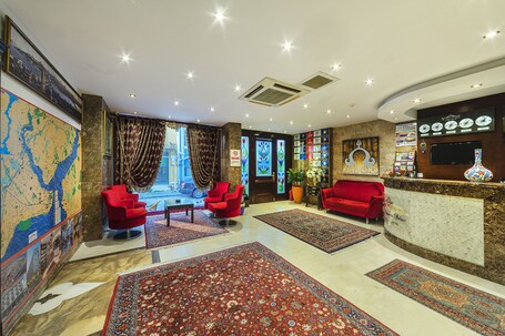The Magnaura Palace Hotel - Image 22