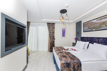 The Magnaura Palace Hotel - Image 78