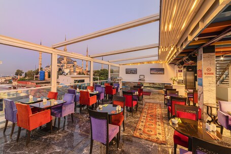 The Magnaura Palace Hotel - Image 66