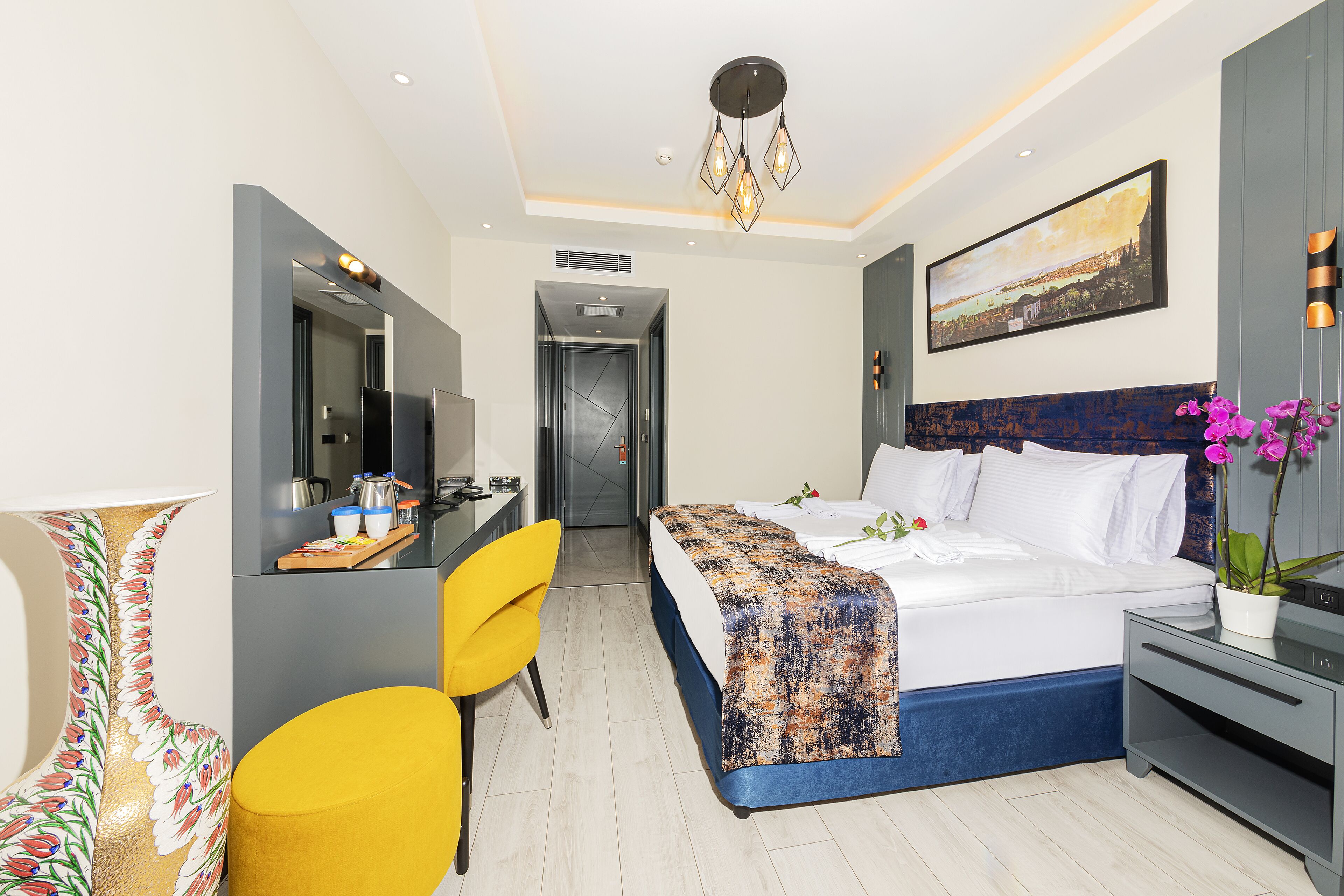 Photo - The Magnaura Palace Hotel