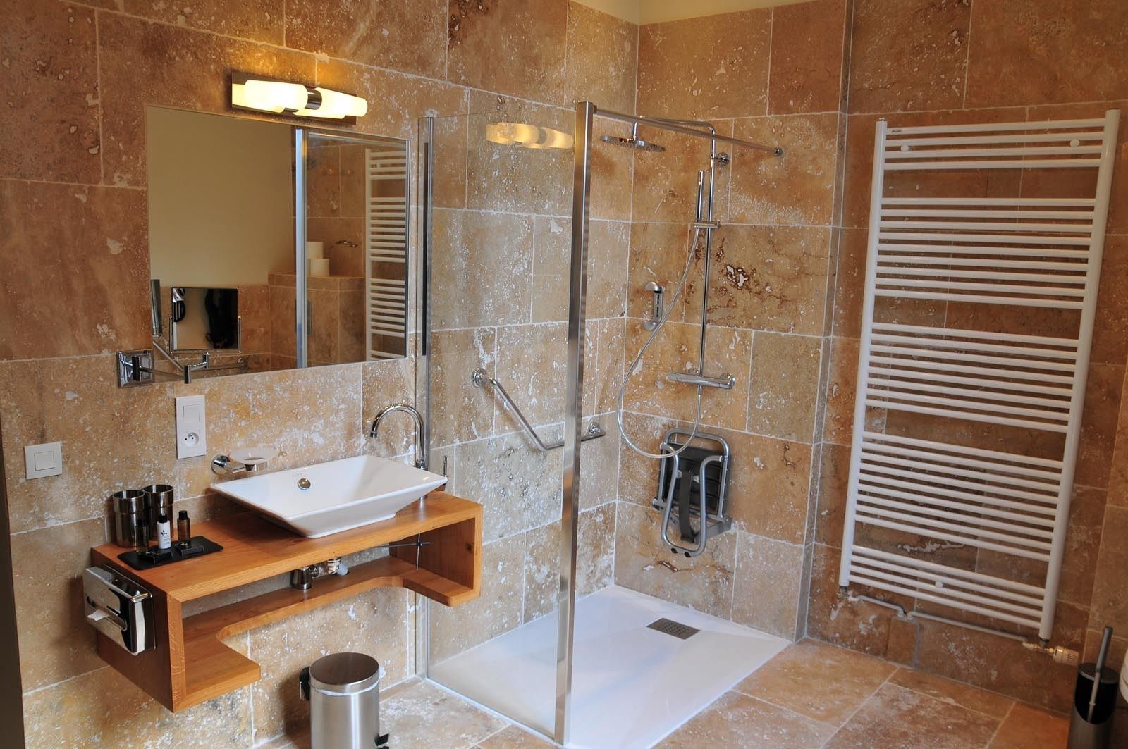 double room (max-pol fouchet) | bathroom | hair dryer, towels