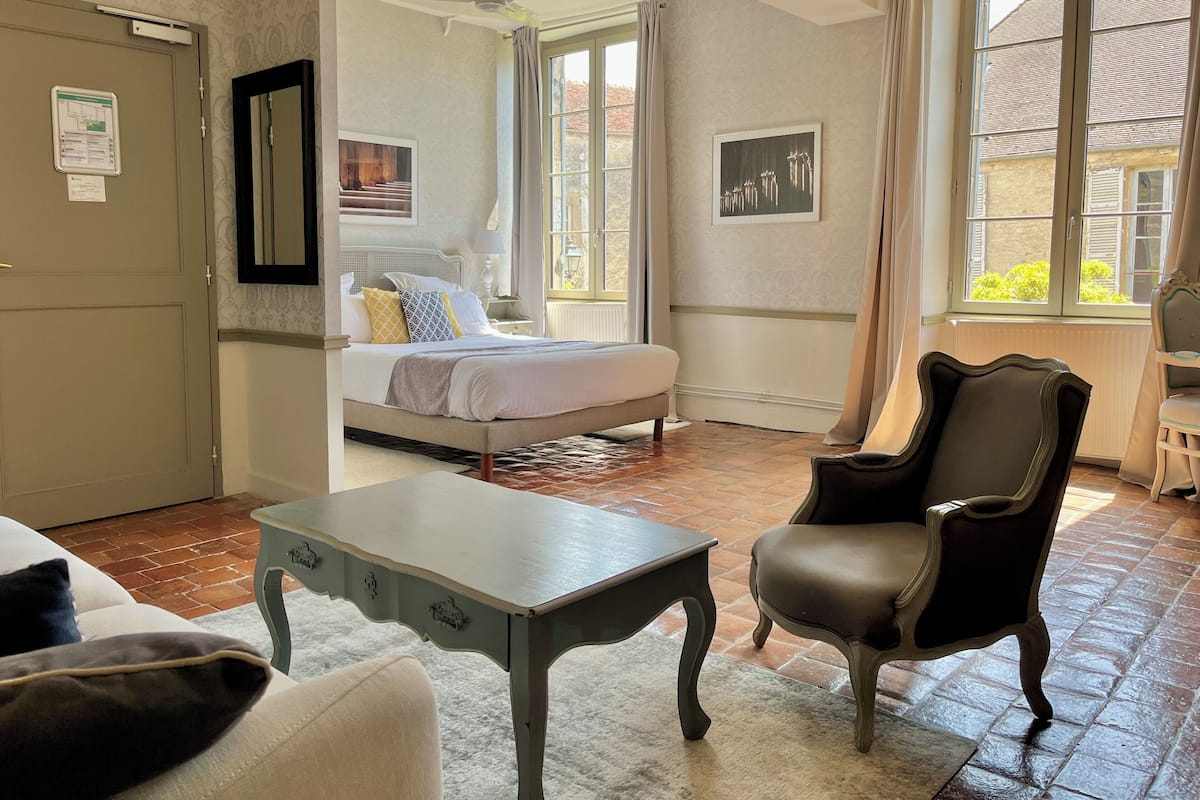 Minibar, bureau, chambres insonorisées, Wi-Fi gratuit