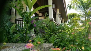 LED TV, fireplace - Arthaya Villas (Ko Lanta)