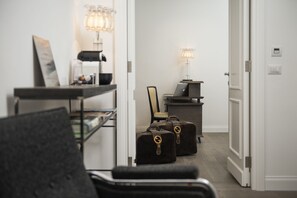 Biancheria da letto di alta qualità, minibar, una cassaforte in camera