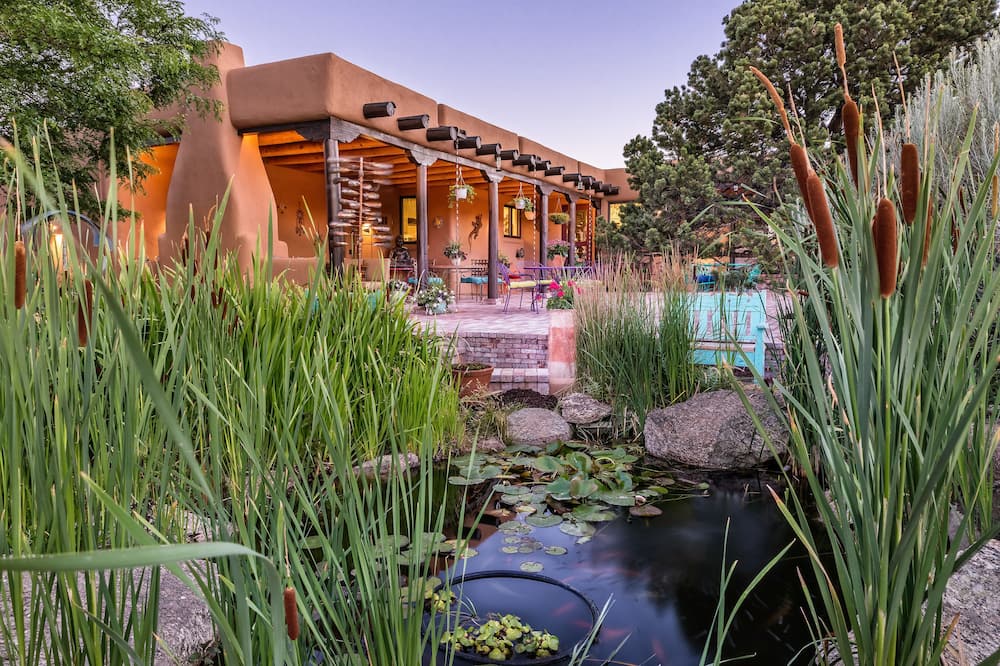 Bobcat Inn Bed and Breakfast - Cañada de los Alamos, NM