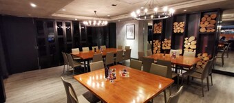 LeGallery Suites Hotel