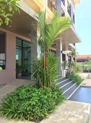 Exterior - B Space Residence (Pattaya)