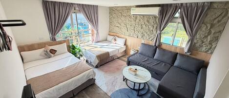 Free WiFi, bed sheets