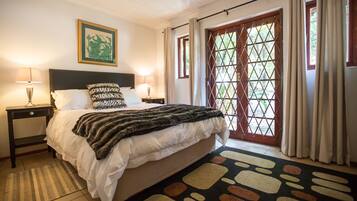 Garden Cottage 1 | 1 bedroom, Egyptian cotton sheets, premium bedding, down duvets