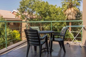 Deluxe Studio, 1 Queen Bed, Refrigerator & Microwave, City View | View from room