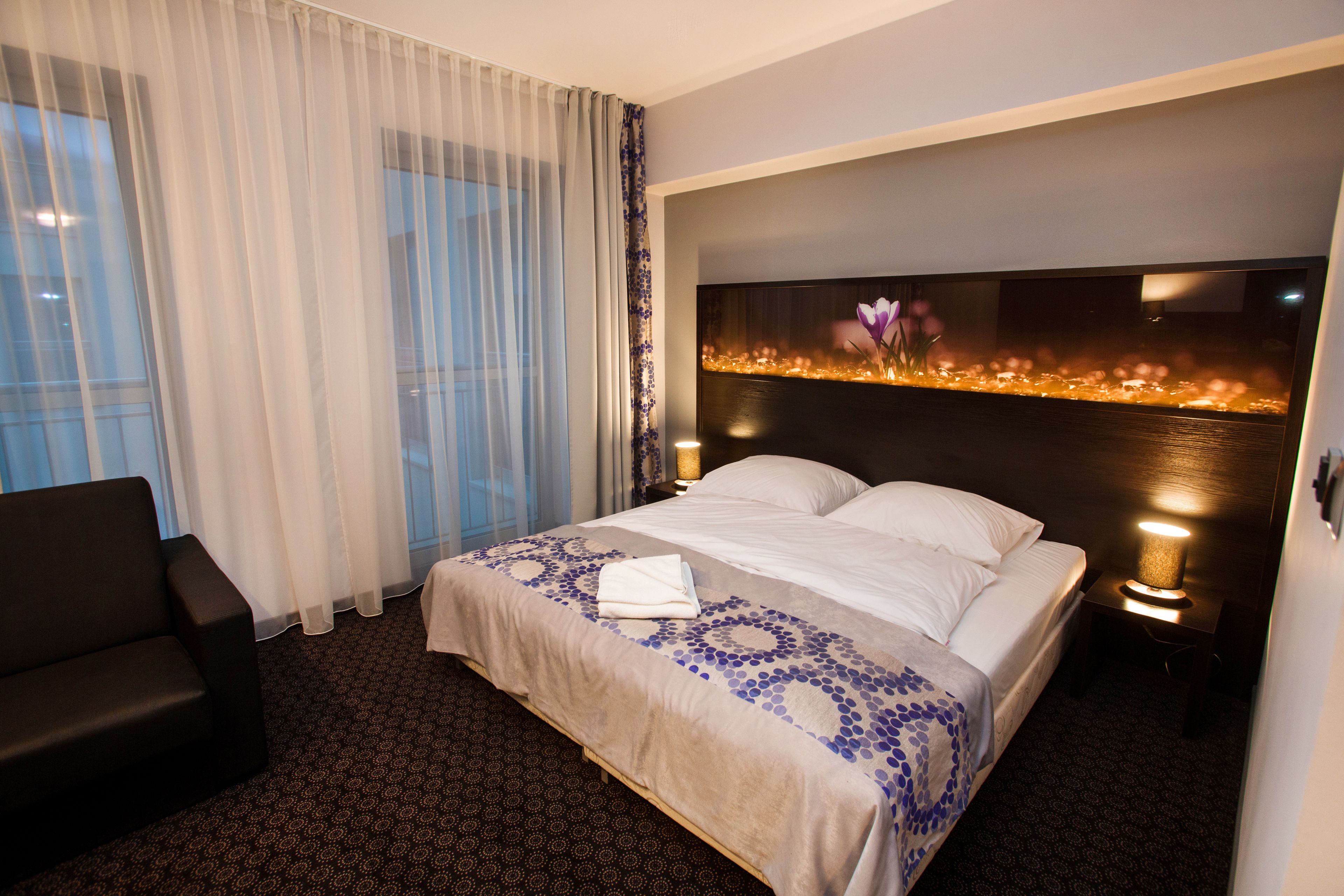 standard quadruple room | 1 bedroom, premium bedding, desk, soundproofing