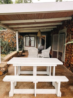 Family Room | Terrace/patio - Ashbourne Country Escape (Mbombela)