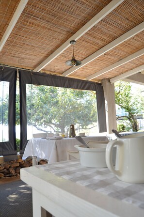 Daily English breakfast (ZAR 175 per person) - Ashbourne Country Escape (Mbombela)