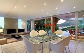 Essbereich im Zimmer