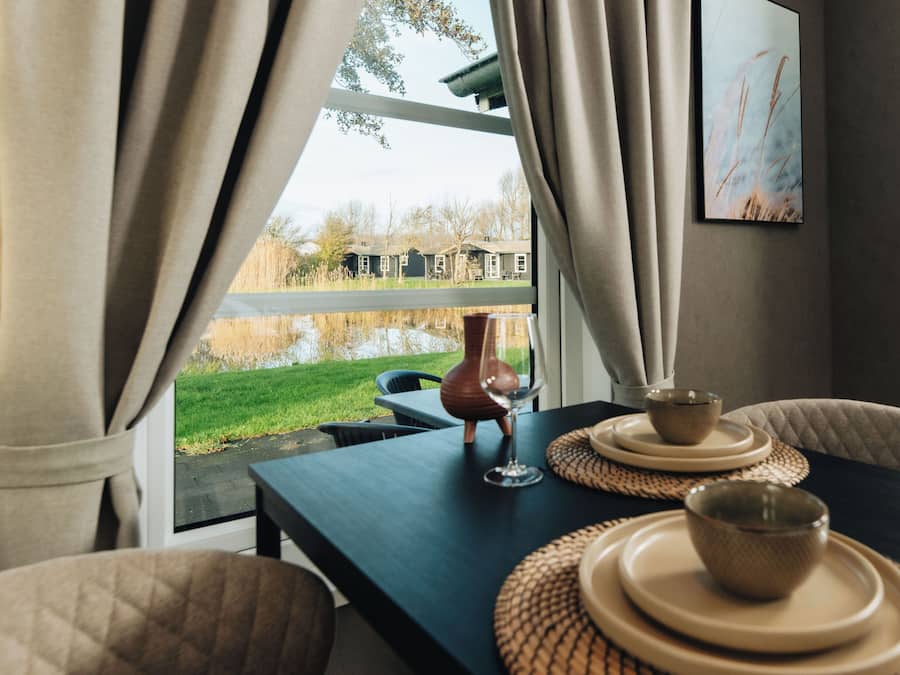 Hotelstudio aan het water | Cots/infant beds, free WiFi, bed sheets